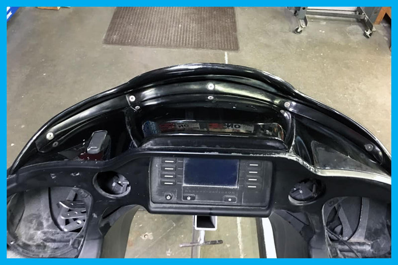 DBC232 | Harley-Davidson "Ghost" Road Glide Windshield 2015 To 2024