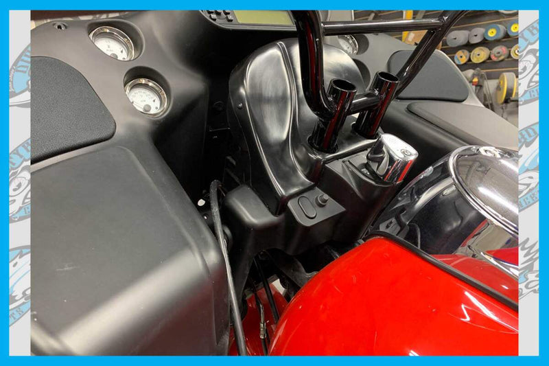 DBC274 | Harley-Davidson "T1" T-Bar Cap for Road Glide Bezel Up To 2013