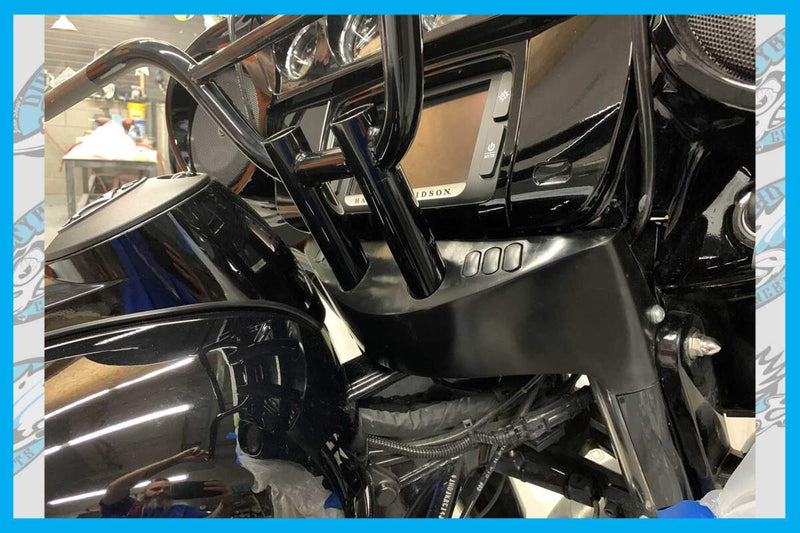 DBC276 | Harley-Davidson "T4" Street Glide T-Bar Cap 2000 To 2023