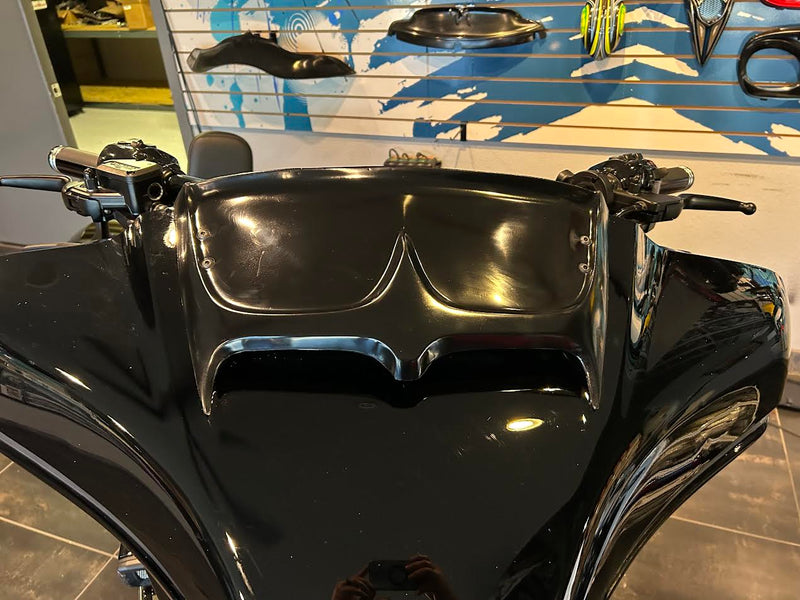 DBC352 | Harley-Davidson "Dirty Bastard" Street Glide Windshield 2024