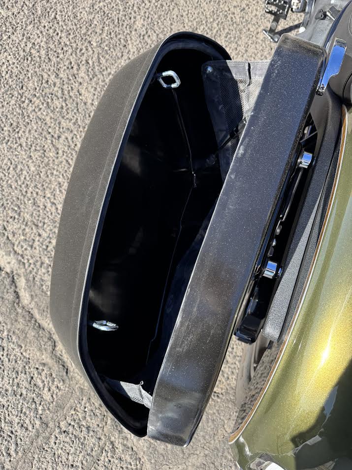 DBC355 | Harley-Davidson "Even Up" ST Matching Saddle Bags