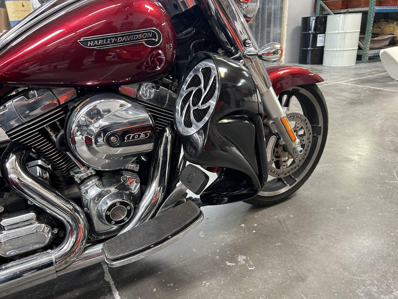 DBC327 | Harley-Davidson Extra Air Space Audio Lowers Leg Warmers 8″ Up To 2023