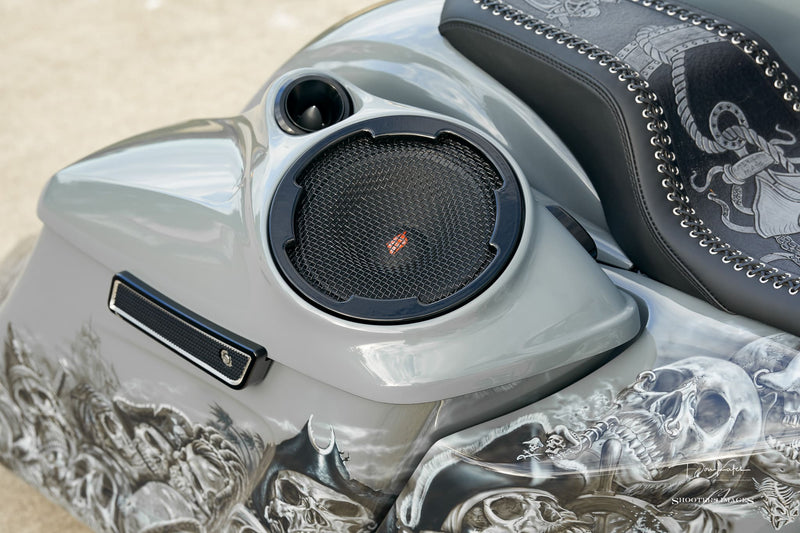 Harley-Davidson "Twisted 8" Speaker Lids 2014-2023