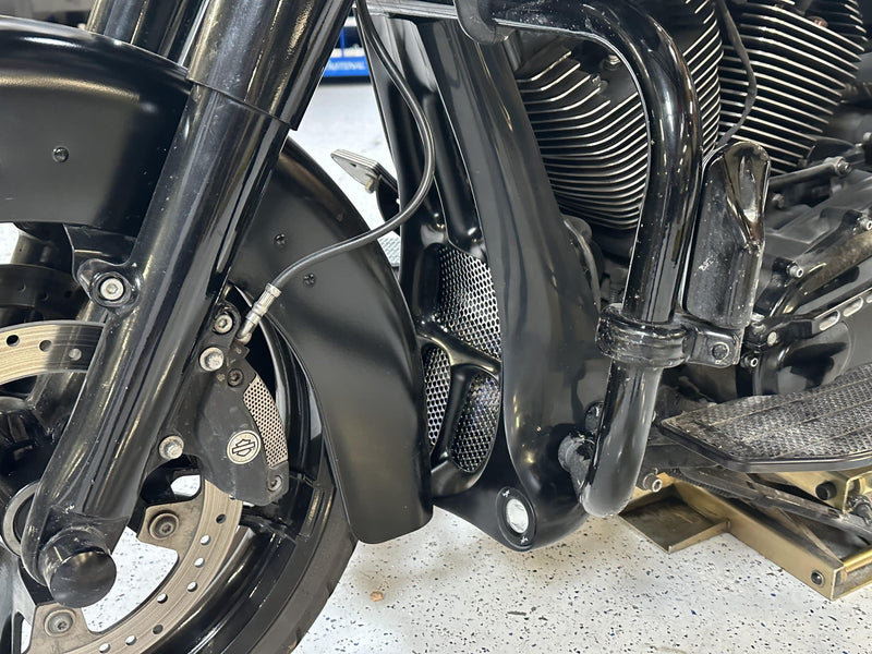DBC335 | Harley-Davidson "Lit Up" Chin Spoiler 2009-2023